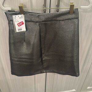Metallic H & M short skirt. Brand new with tags.